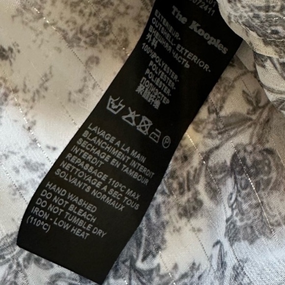 THE KOOPLES French Baroque Ruffled Floral-print Top In Black Size Medium - Picture 11 of 12